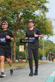 Runner Photo 5687975