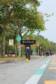 Runner Photo 5687987