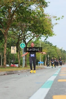 Runner Photo 5687989