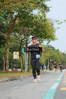 Runner Photo 5687992