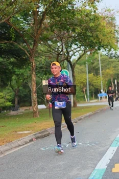 Runner Photo 5688000