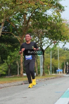 Runner Photo 5688001
