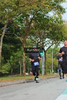 Runner Photo 5688011