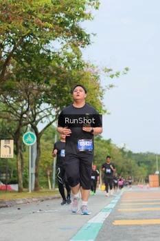 Runner Photo 5688016