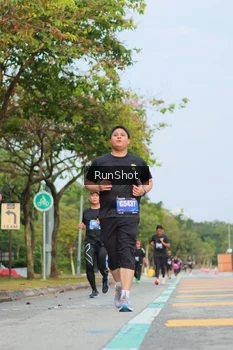 Runner Photo 5688017