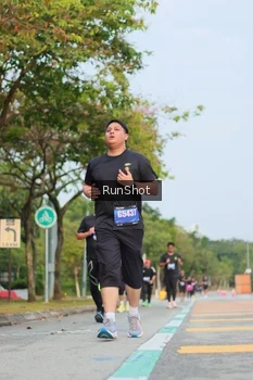 Runner Photo 5688021