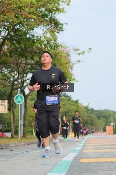 Runner Photo 5688025