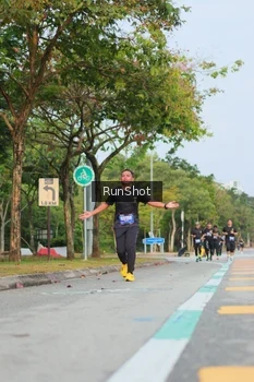 Runner Photo 5688028