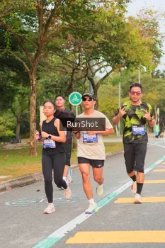 Runner Photo 5688031