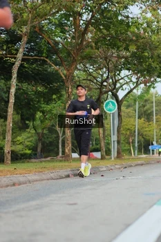 Runner Photo 5688046