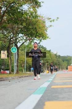 Runner Photo 5688051