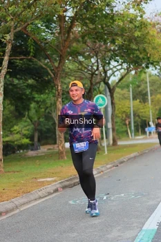 Runner Photo 5688065