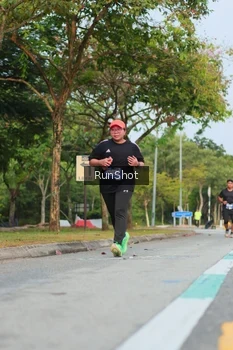Runner Photo 5688067