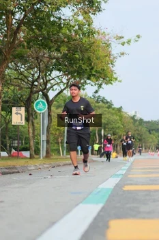 Runner Photo 5688077