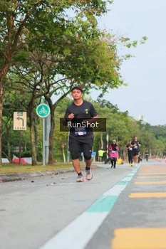 Runner Photo 5688079