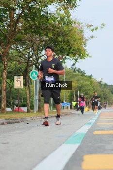 Runner Photo 5688082