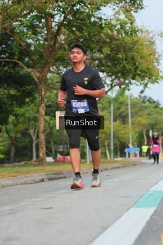 Runner Photo 5688087
