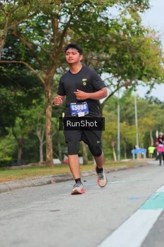 Runner Photo 5688088