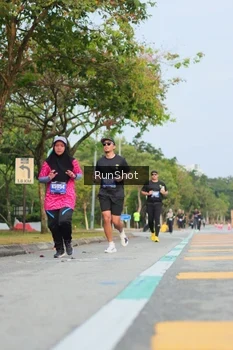 Runner Photo 5688098