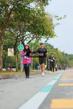Runner Photo 5688099