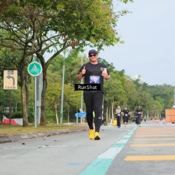 Runner Photo 5688123