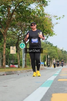 Runner Photo 5688128