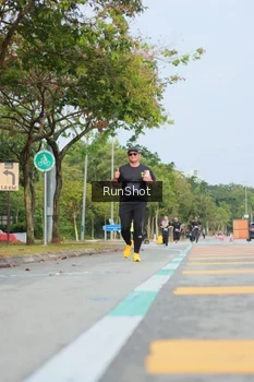 Runner Photo 5688130