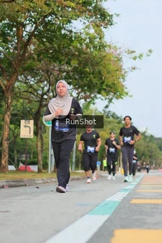 Runner Photo 5688153