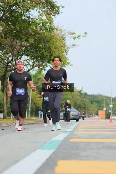 Runner Photo 5688171