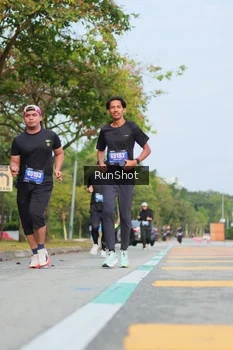 Runner Photo 5688173