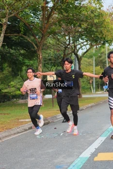 Runner Photo 5688175