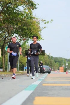 Runner Photo 5688179