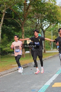 Runner Photo 5688188