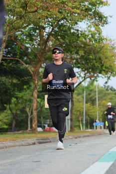 Runner Photo 5688191