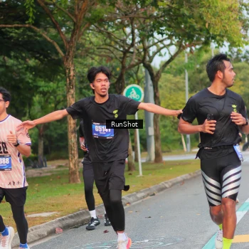 Runner Photo 5688235