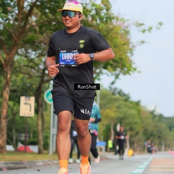 Runner Photo 5688259
