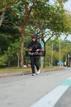 Runner Photo 5688344