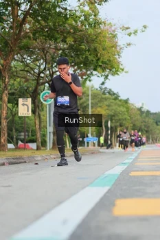 Runner Photo 5688358