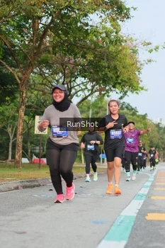 Runner Photo 5688380