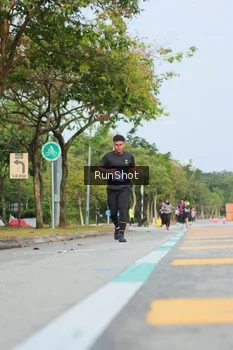 Runner Photo 5688385