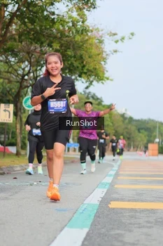 Runner Photo 5688393