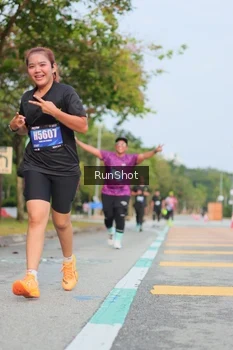 Runner Photo 5688395