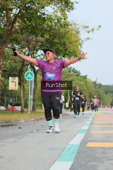Runner Photo 5688402