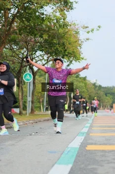 Runner Photo 5688414