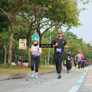 Runner Photo 5688421