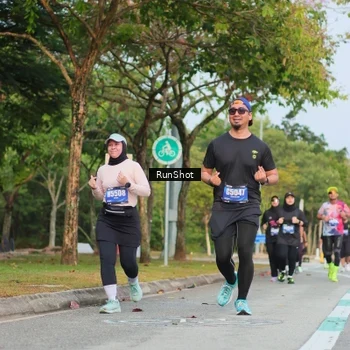 Runner Photo 5688429