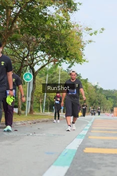 Runner Photo 5688495