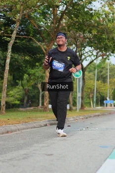 Runner Photo 5688546