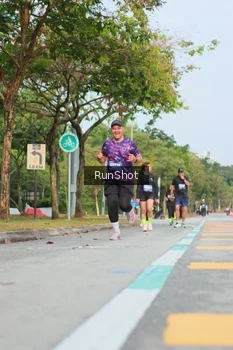 Runner Photo 5688635