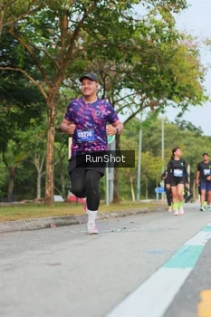 Runner Photo 5688645